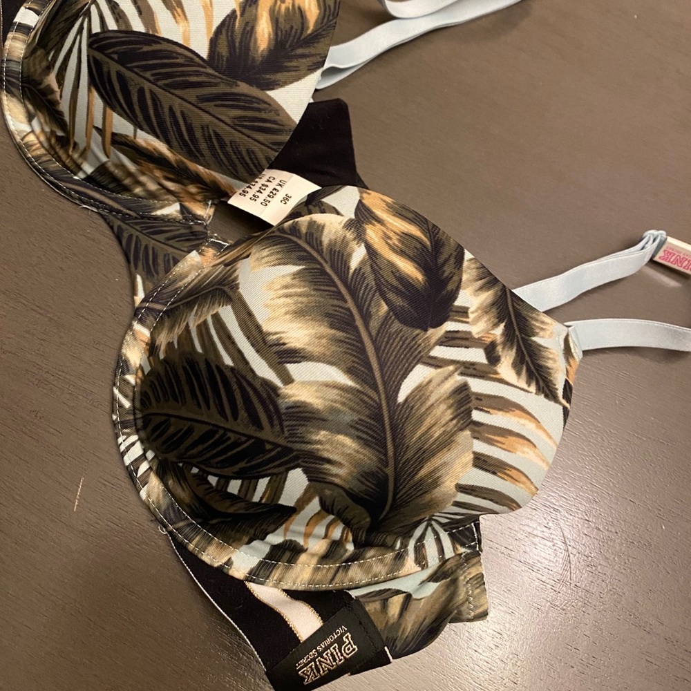 Victoria’s Secret PINK Tropical bra (NWT)